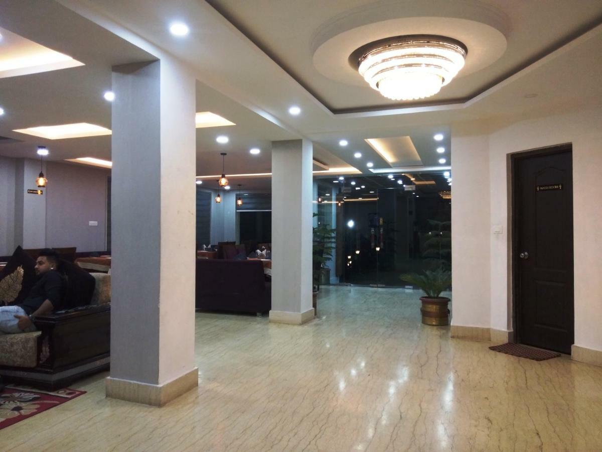 Ak Continental - Mcleodganj Hotel Dharamshala Eksteriør billede
