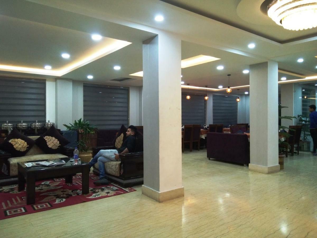 Ak Continental - Mcleodganj Hotel Dharamshala Eksteriør billede