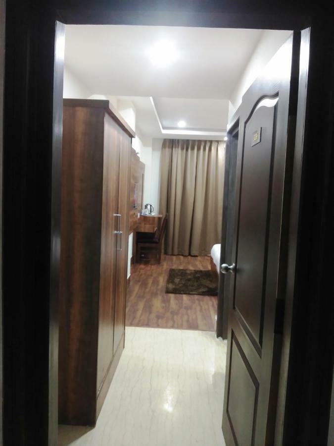 Ak Continental - Mcleodganj Hotel Dharamshala Eksteriør billede